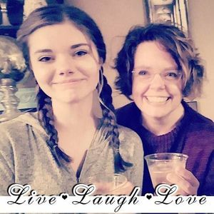 Meet your Posher, Cara